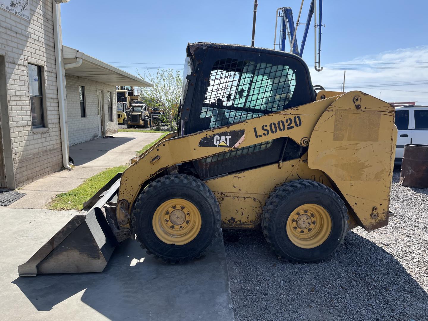 ./imagenes/INVOICE/2019/16087/MINICARGADOR CATERPILLAR 246C (8).JPG